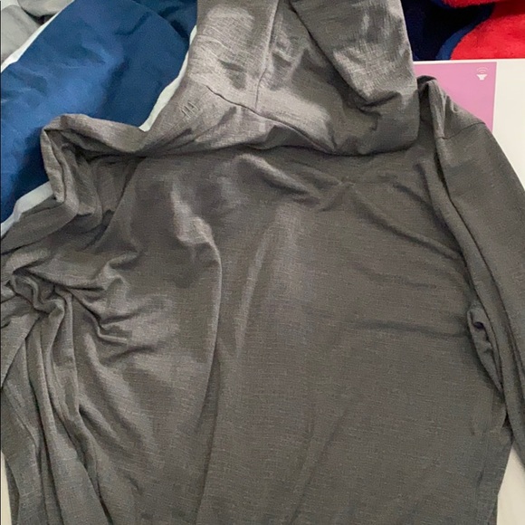 Lululemon Long Sleeve Light Hoodie - Picture 4 of 4